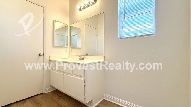 Building Photo - 13622 Cobalt Rd