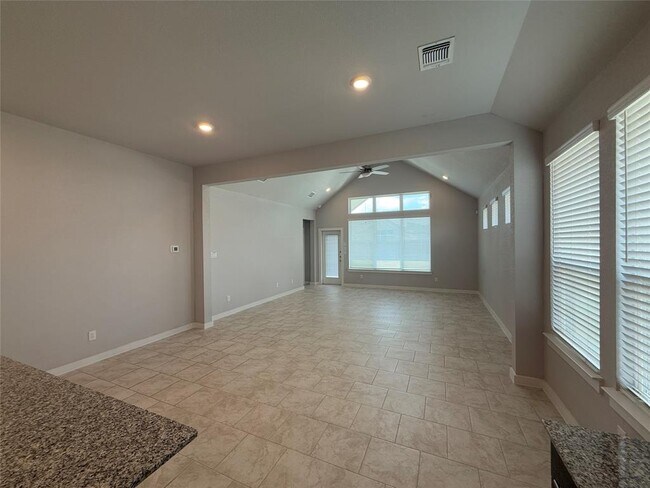 Building Photo - 18300 Emu Ln