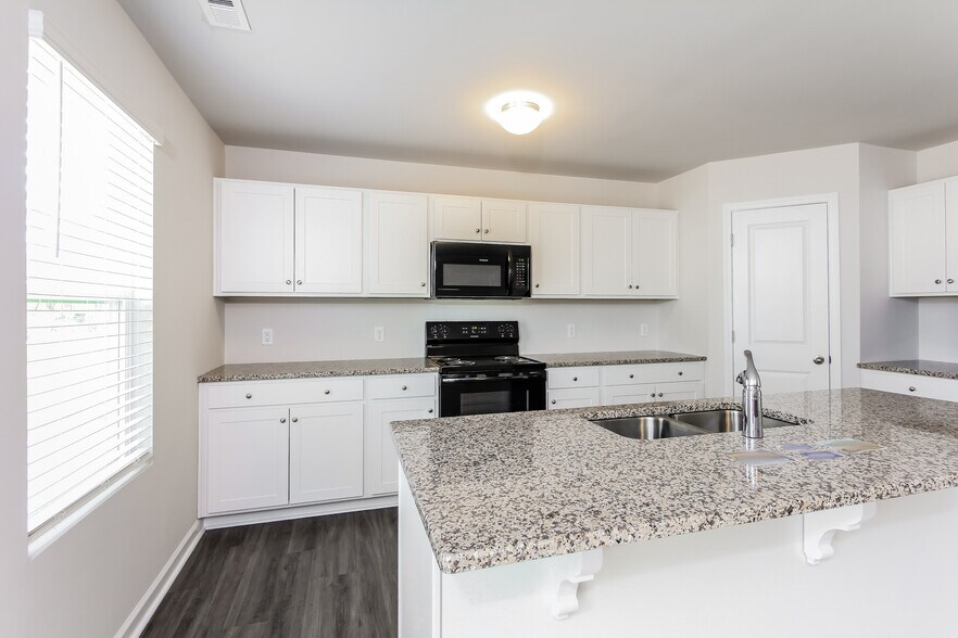 Building Photo - 2941 Ember Brook Ct