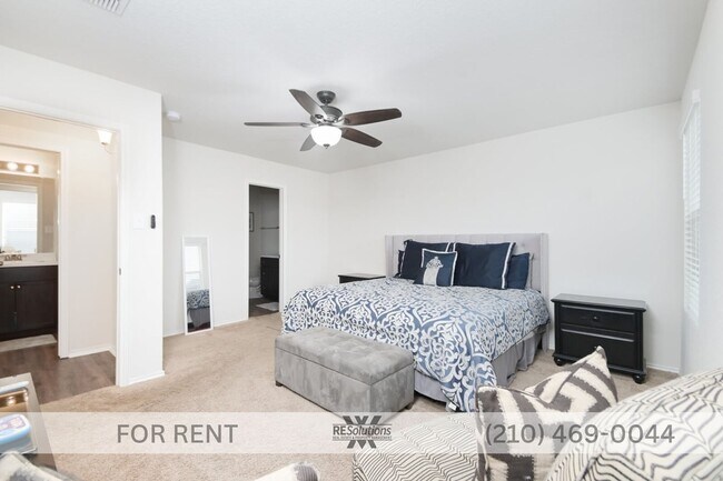 Building Photo - 2019 4-Bedroom Home | 2,106 Sq Ft | Fenced Yard | 2-Car Garage | Pet Friendly | Near Lackland & 1604