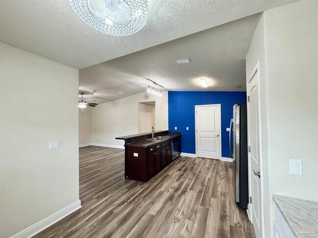 Building Photo - 5143 Carmell Ridge Cir