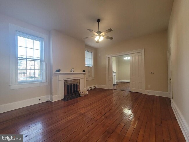 Building Photo - 447 N Loudoun St