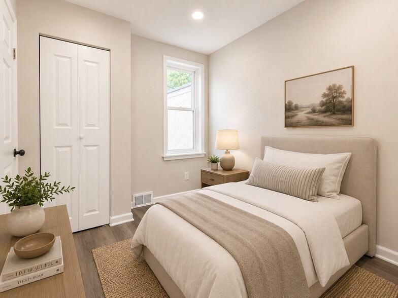 Building Photo - Spacious 4 Bedroom Home with Private Backyard & Flexible Living Space