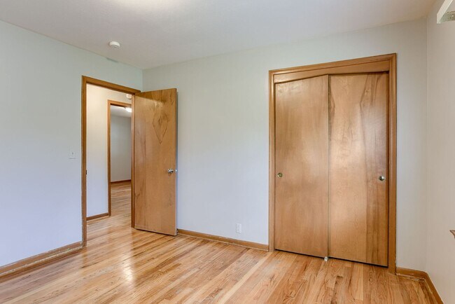 Building Photo - Updated 3 Bedroom With Finished Lower Leve...