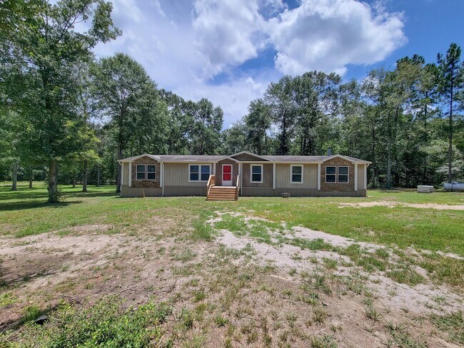 Building Photo - 10754 Lake Shore Dr