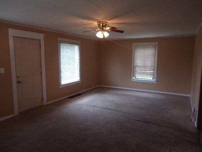 Building Photo - 5 bedroom in Lake Stevens WA 98258