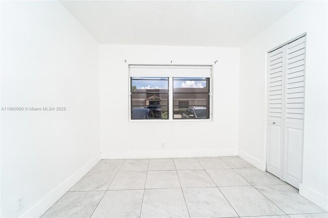 Building Photo - 17249 NW 60th Ct