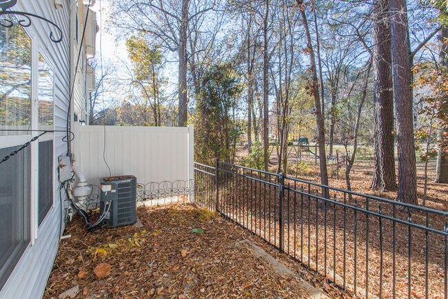 Building Photo - Spacious Wake Forest Town Home For Rent