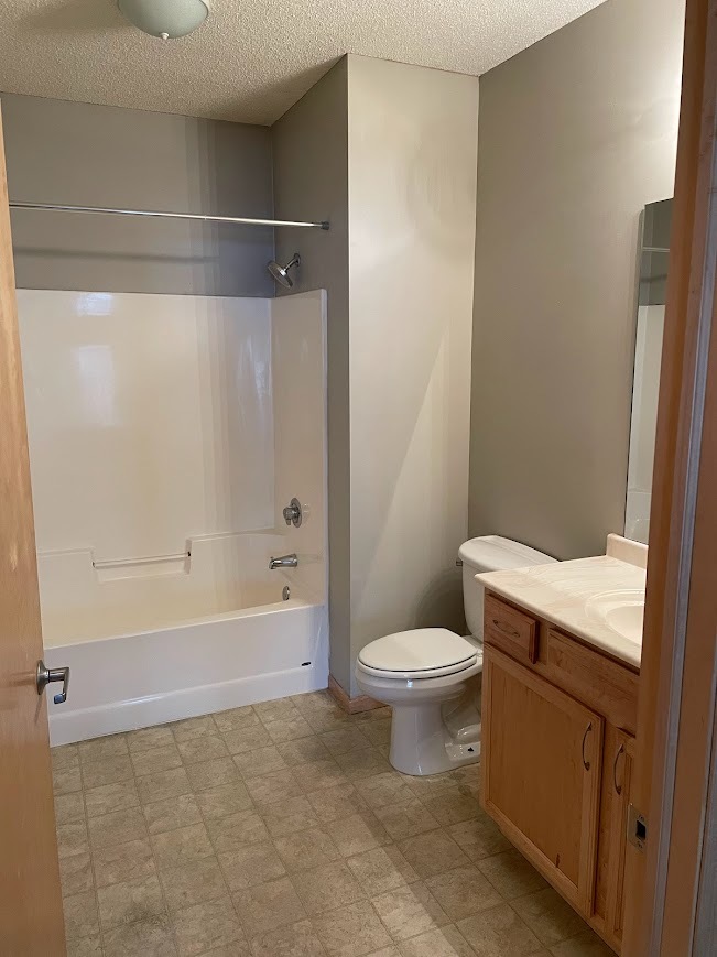 Hall Bathroom - 2530 E 34th St