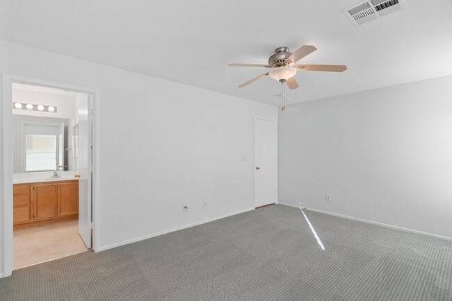 Building Photo - BEAUTIFUL 3 BED HOME IN SUMMERLIN- NEW FLOORING! HUGE LOFT!