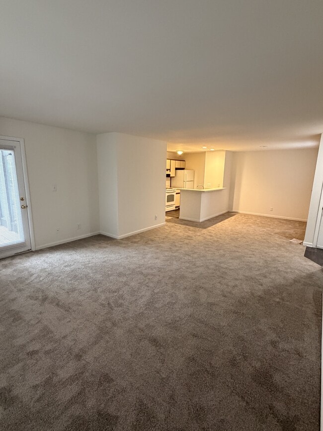 Building Photo - 11 Hamiltons Bay Ct