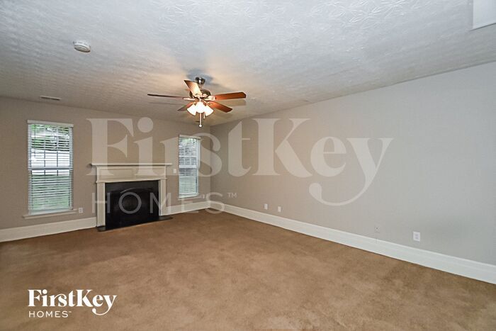 Building Photo - 4831 Wexford Trail