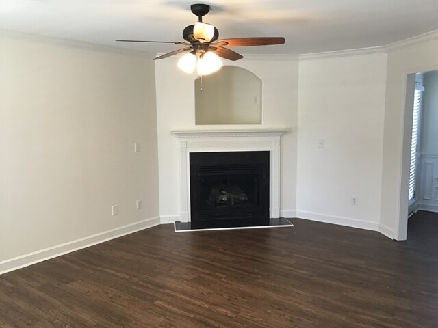 Building Photo - 6677 Springfield Village Ln