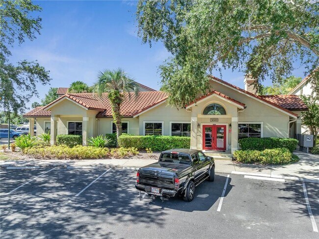 Building Photo - 3028 Parkway Blvd