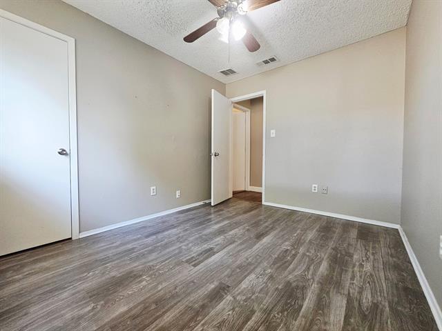 Building Photo - 2626 Bennington Ct