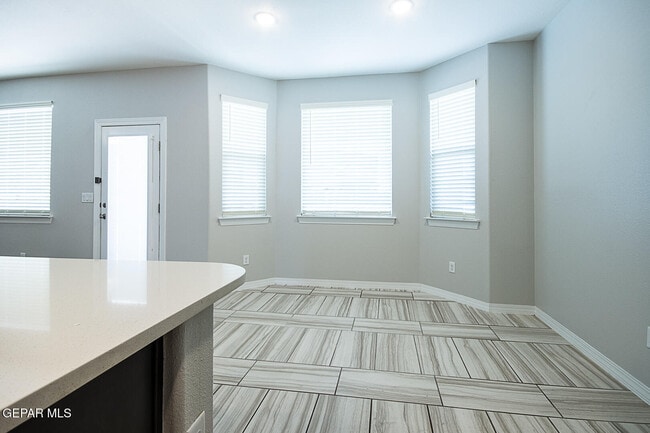 Building Photo - 2621 Mike Price Dr