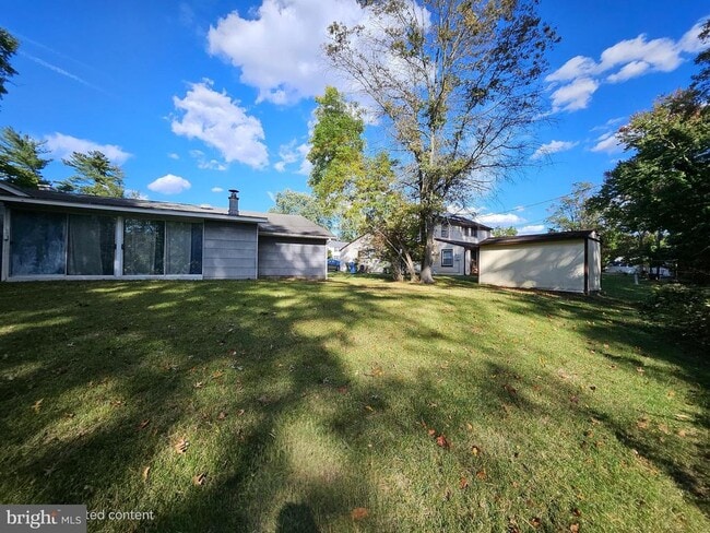 Building Photo - 49 Bonnie Ln