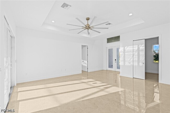 Building Photo - 821 NW 37th Pl