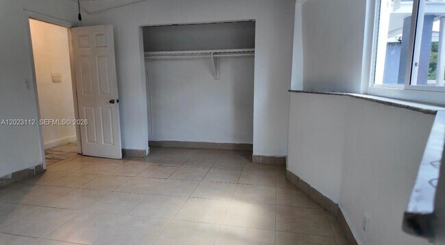 Building Photo - 3601 NW 34th Ave