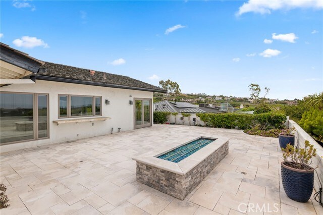 Building Photo - 1215 Seacrest Dr