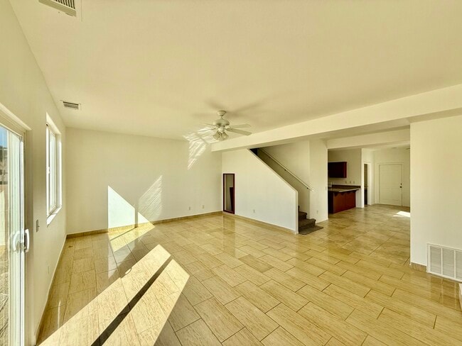 Primary Photo - 13827 Luis Dr