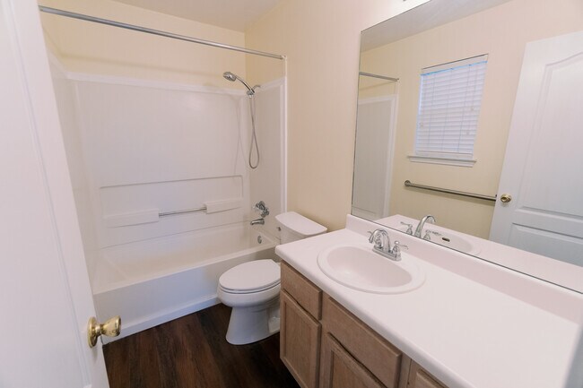 Building Photo - 10610 Tiger Way