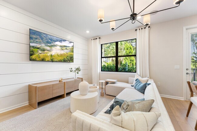 Building Photo - 4333 Efendi Dr