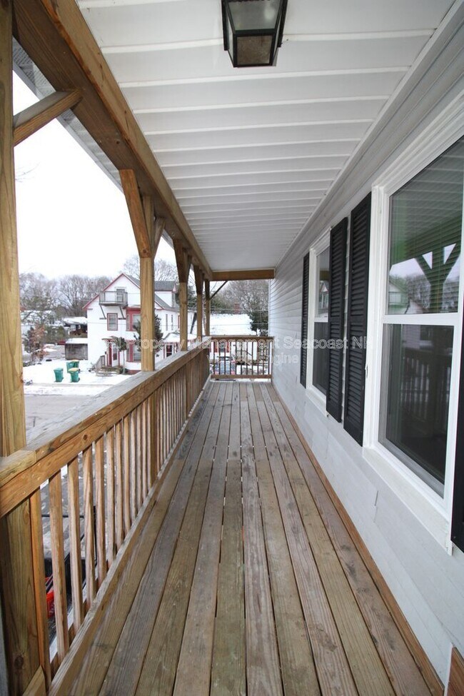 Building Photo - 69 Lafayette St