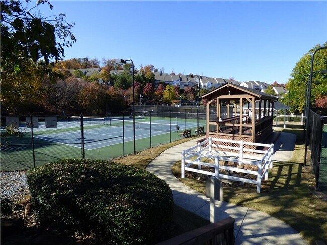 Building Photo - 1545 Shiloh Manor Ct