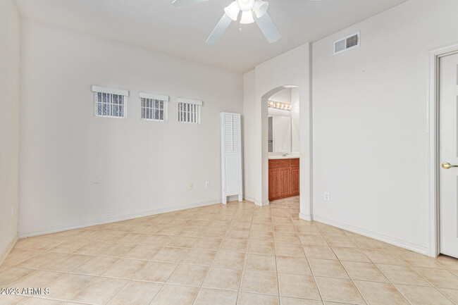 Building Photo - 6535 E Superstition Springs Blvd