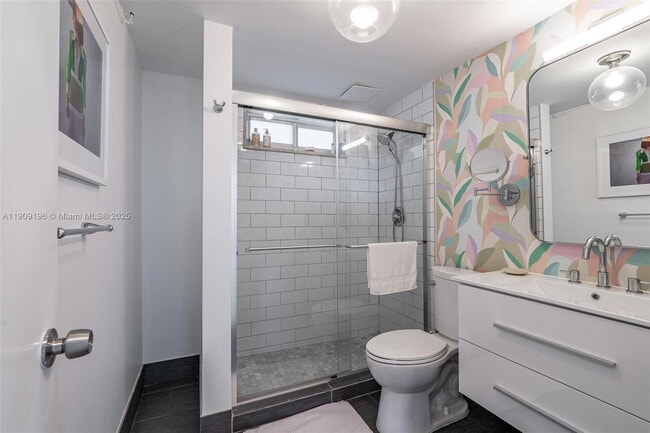 Building Photo - 9101 E Bay Harbor Dr