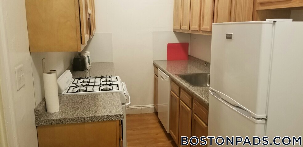Building Photo - 1171 Boylston St