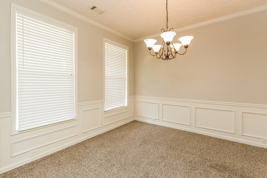 Building Photo - 507 Sapphire Valley Ln