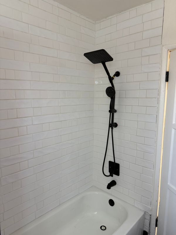 Building Photo - 3311 1/2 West 78th Street