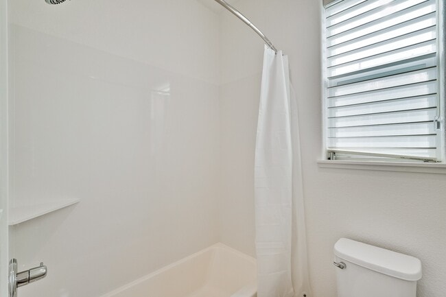 Building Photo - 2284 Solace Loop