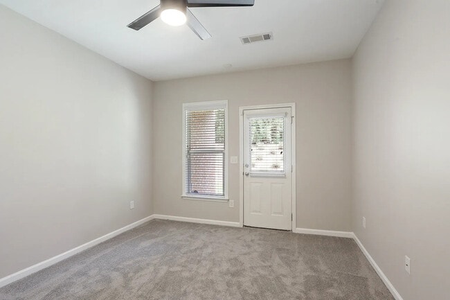 Building Photo - 5113 Kempsford Ct