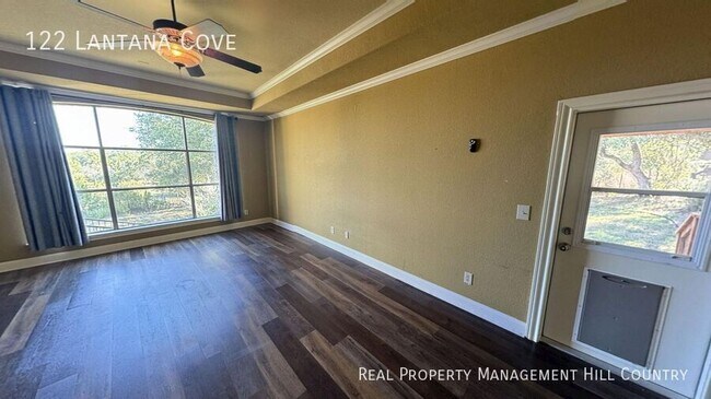 Building Photo - 122 Lantana Cove