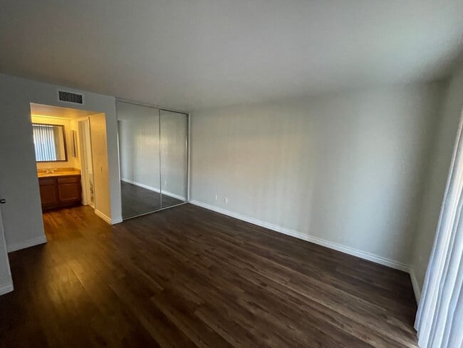 Building Photo - 200 E Alessandro Blvd