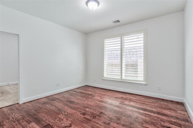 Building Photo - 3414 Smart Sands Ln