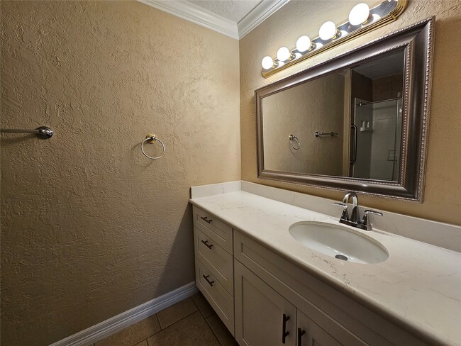 Building Photo - 15575 Marina Dr