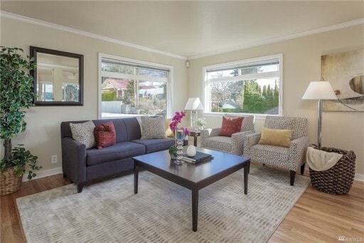 Building Photo - Fantastic East of Market St. home in Kirkland!