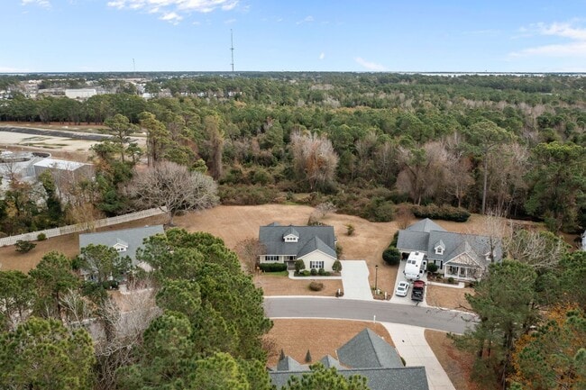 Building Photo - Efficient Brandywine home Available now