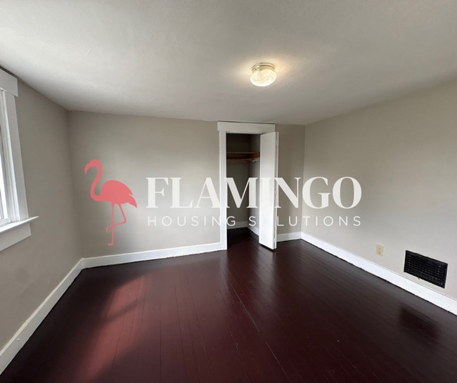 Building Photo - 4211 Pleasant View Ave