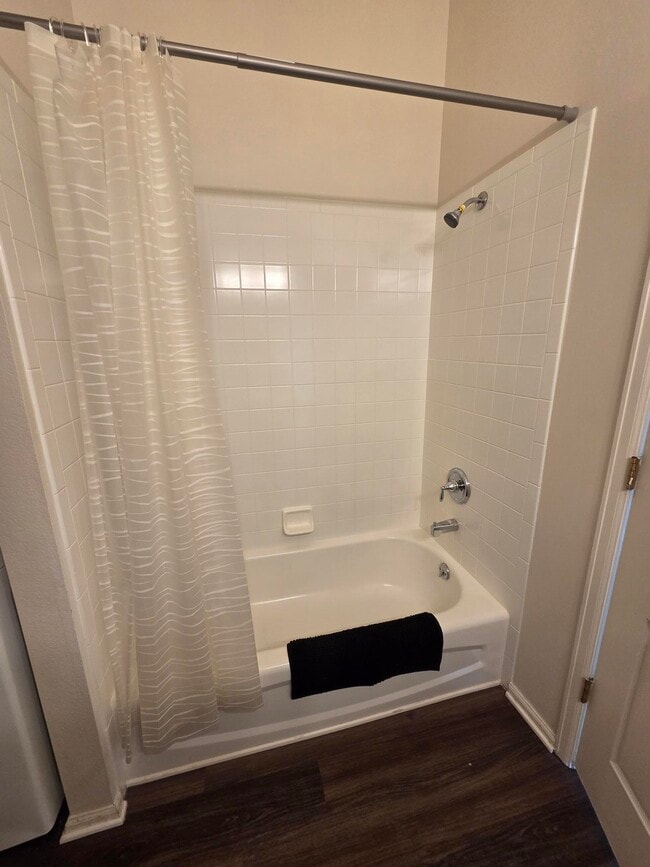 Building Photo - 3516 Atlantic Dr