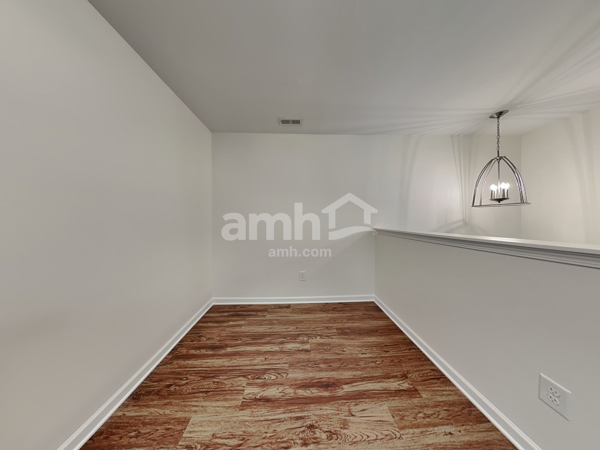 Building Photo - 5705 Oakgate Dr