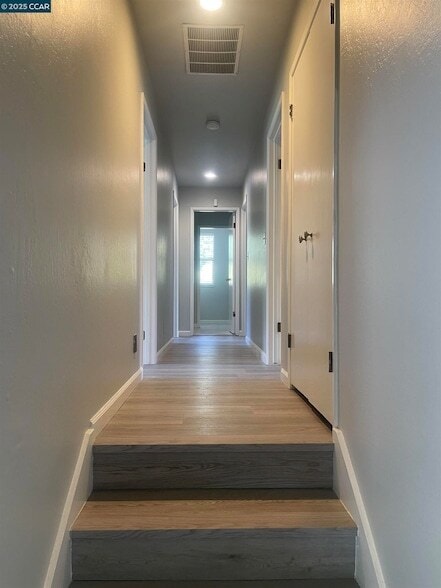 Building Photo - 971 Livorna Rd