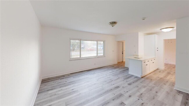 Building Photo - 4421 Gandy Cir