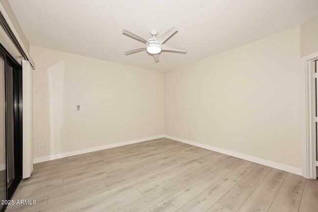 Building Photo - 15050 N Thompson Peak Pkwy