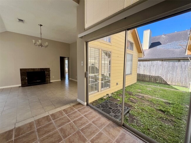 Building Photo - 6503 Marinwood Dr