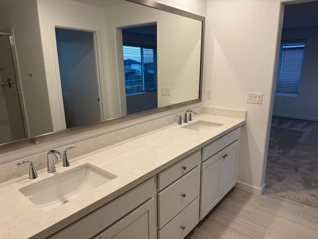 Building Photo - 4 BD 3 BATH HOME BRAND NEW IN PLUMAS LAKE